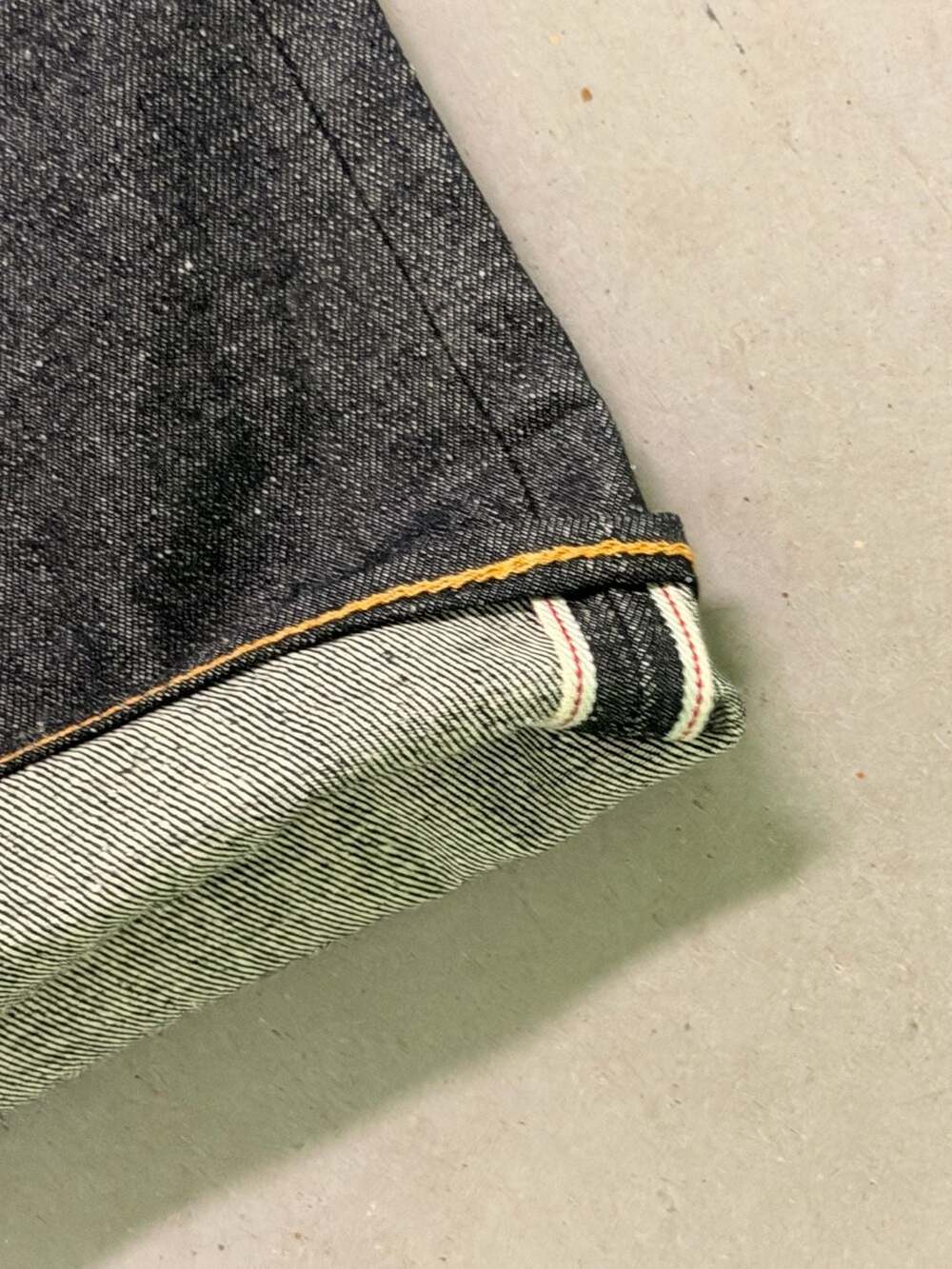 Levi's 501 Original Selvedge Denim Jeans - Picture 6 of 10